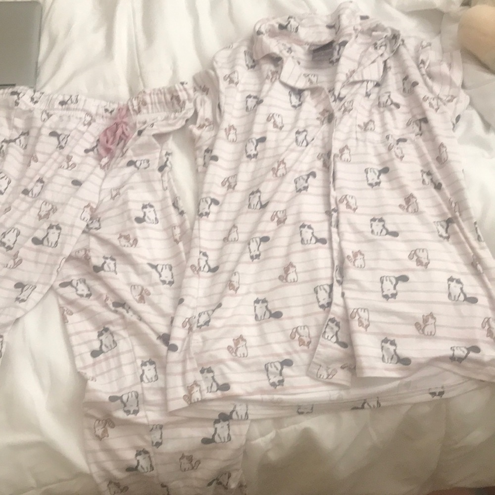 Kitten girls pink pajama set.